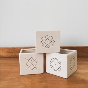 Set of 3 ceramic planters